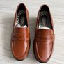 Women's Loafers Image 2