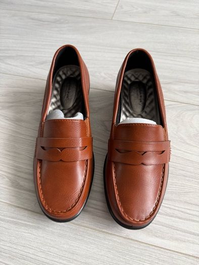 Women's Loafers