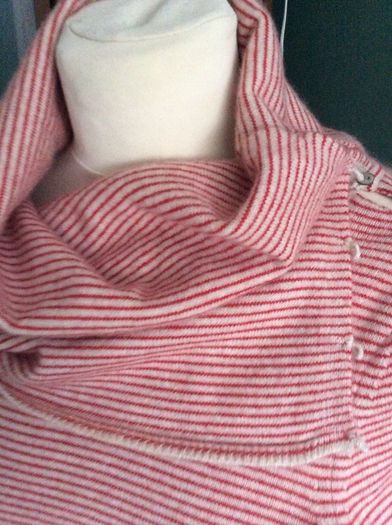 GAP Cashmere Long Striped with Rolled Collar / Size M