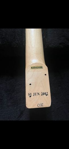 Fender Squier Showmaster fretboard body