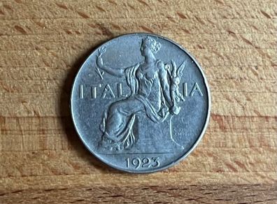Italy 1 Lira - Vittorio Emanuele III (1923)