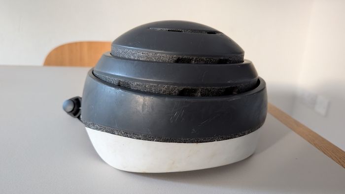 Closca collapsible bike helmet