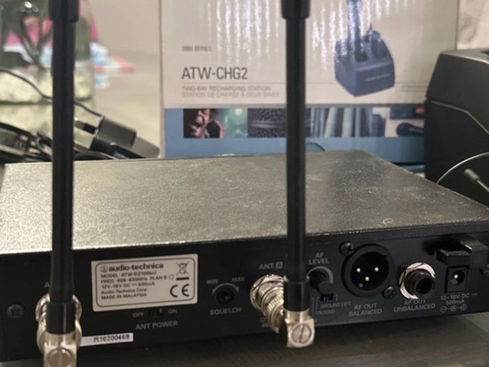 Audio-Technica 2000 Series Wireless Mic System