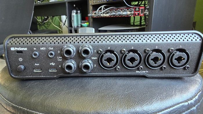 Presonus Quantum ES 4