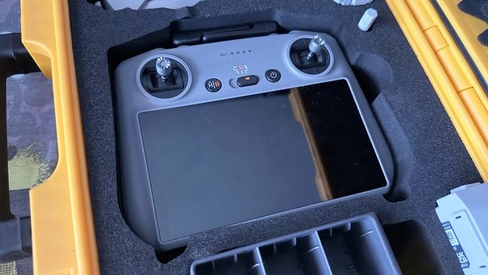 DJI Mini 4 PRO Drone with DJI Smart Controller and RC-N2 Remote Control |