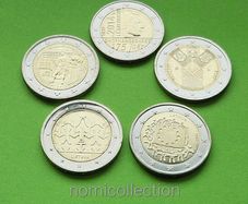 Commemorative Uncirculated 5 x 2 Euro coins.