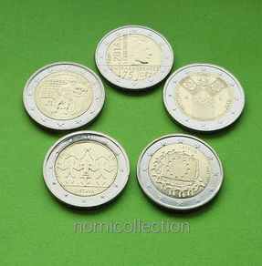 Commemorative Uncirculated 5 x 2 Euro coins.