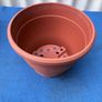 2 plastic flower pots Image 7