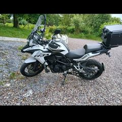 2020 benelli trx 502 white.     ( 201 )