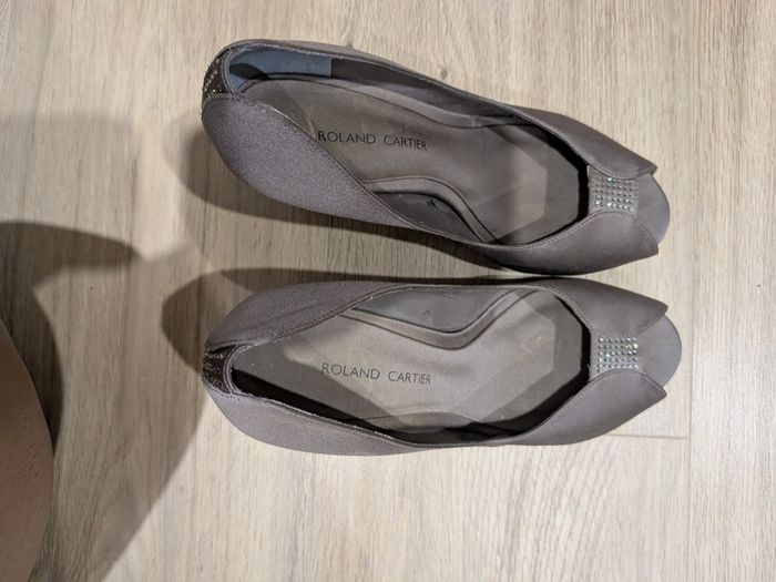 Footwear 37/4