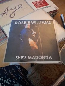 Robbie Williams Irish promo