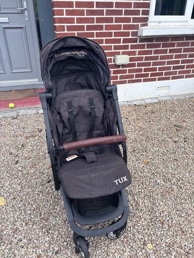 Free compact fold up Stroller