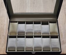 12-Slot Leather Watch Box Organizer with Glass Lid