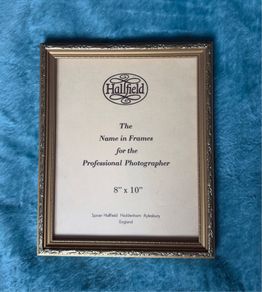 Gold-colored Spicer Hallfield picture frame