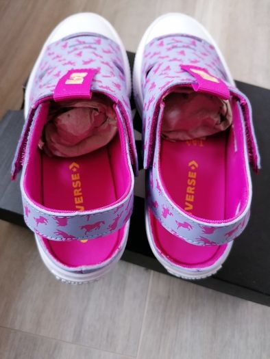 brand new girls converse UK 3