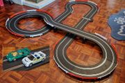 Scalextric New Loops Set: Supreme Police Chase Edition