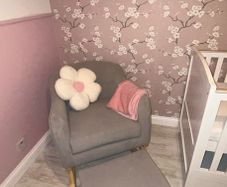 rocking/nursing chair