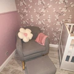 rocking/nursing chair