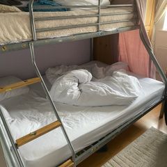 Bunk bed