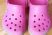 Girl's crocs