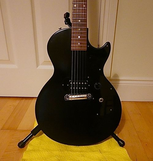 Gibson Guitar Electric Single Cut Melody Maker USA 2011  model for sale in Satin black.