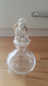 Beautiful small bottle.