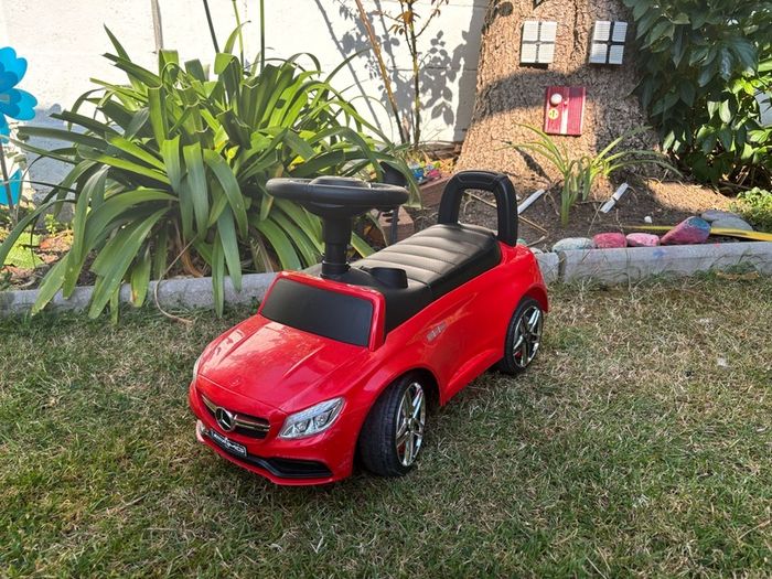 Ride on Mercedes & VW