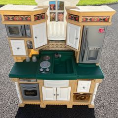 Step 2 Kids Kitchen