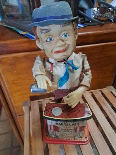 Vintage 60's Charley Weaver Tin Toy