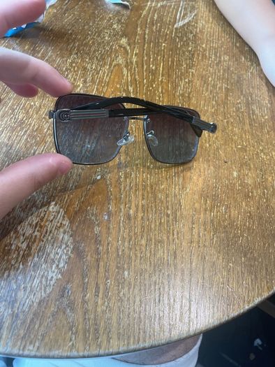 gucci sunglases authentic