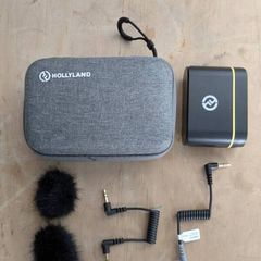 Hollyland Lark M1 wireless Microphone