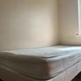 single bed Image 4