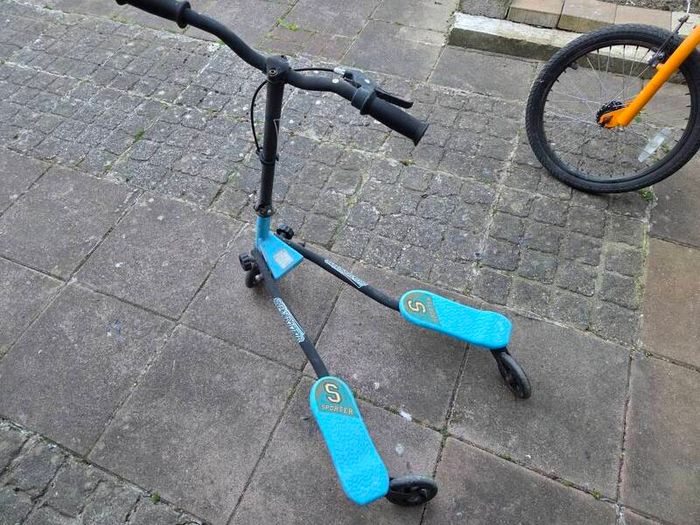 kids bike and scooter