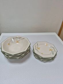 Johnson Brothers Bowls Plates