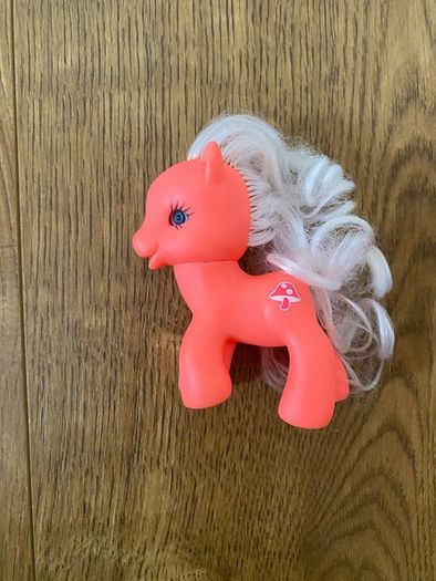 5 Vintage Pony Kids Toys / Figures