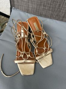 Ladies gold sandals size 4