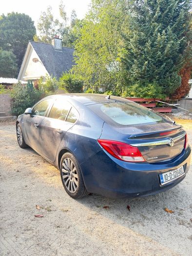 Insignia 4 breaking