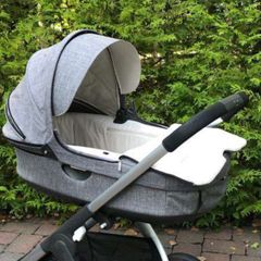 Stokke carry cot
