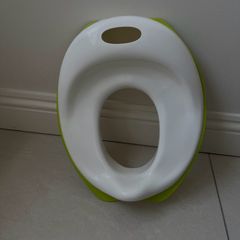 Kids toilet seat adapter (Ikea)