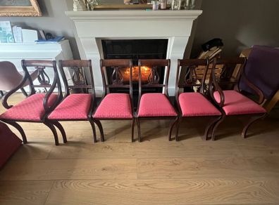 Set of 6 Elegant Wooden Dining Chairs