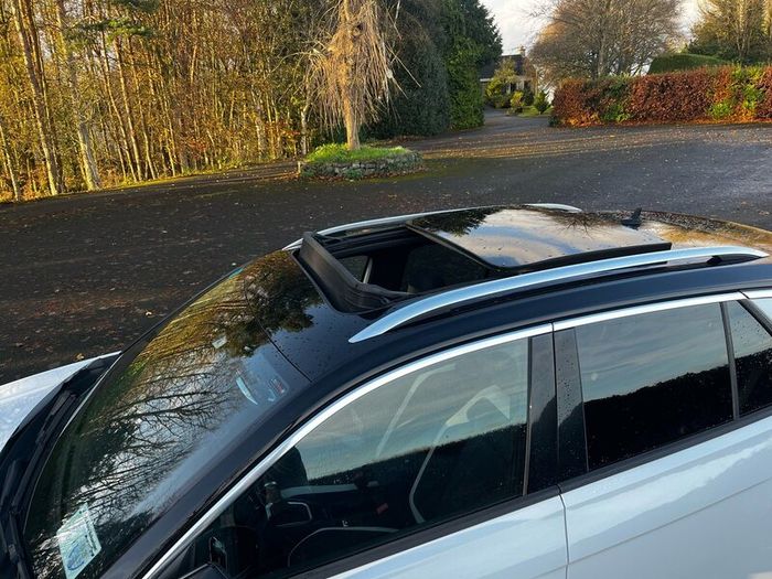 Low Mileage !! Vw Troc R-line. Highspec.sunroof