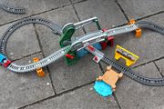thomas and friends train set.