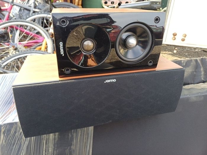 2 Jamo Speakers