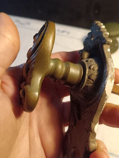 Victorian Double Door Handle