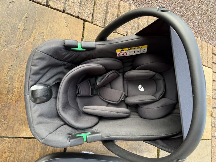 Panorama XTi 2-in-1 Travel System + isofix Car Seat