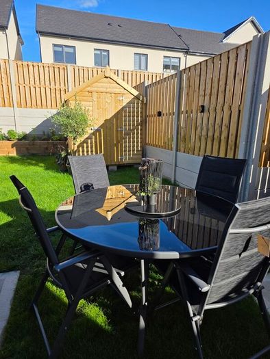 Barcelona 6 Seater Garden Furniture Set Like New