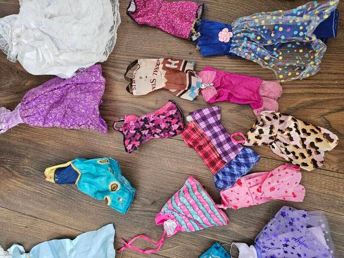 Barbie clothes