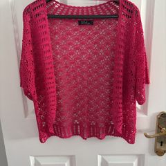 Shrug - Size M/L - Cerise