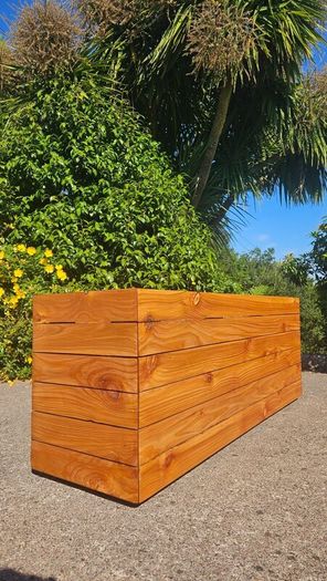Premium Red Cedar Planters |Custom sizes available