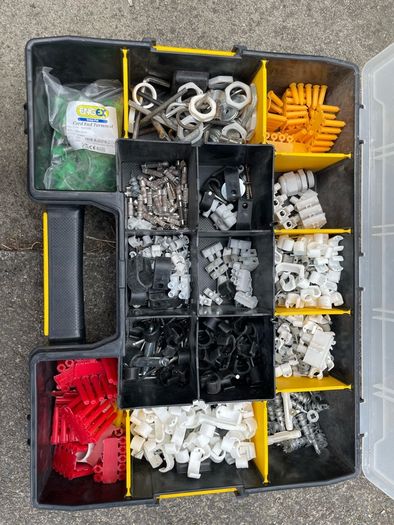 Miscellaneous electrical cable fixings.